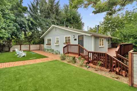 490 Corralitos Rd, Watsonville, CA 95076