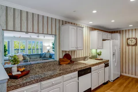 Kitchen - 16 Shepherds Knl, Pebble Beach, CA 93953 photo 3 of 3