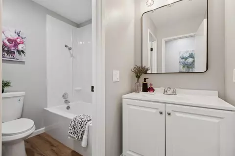 Bath - 340 Vallejo Dr 50, Millbrae, CA 94030 photo 4 of 4