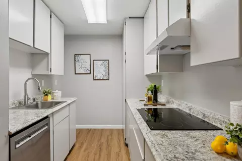 Kitchen - 340 Vallejo Dr 50, Millbrae, CA 94030 photo 1 of 4