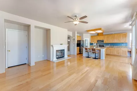 Living - 769 Dody, Manteca, CA 95337 photo 4 of 7