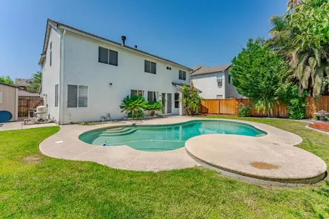 769 Dody, Manteca, CA 95337