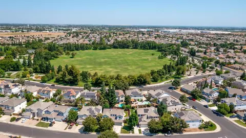 View/Area - 769 Dody, Manteca, CA 95337 photo 2 of 6