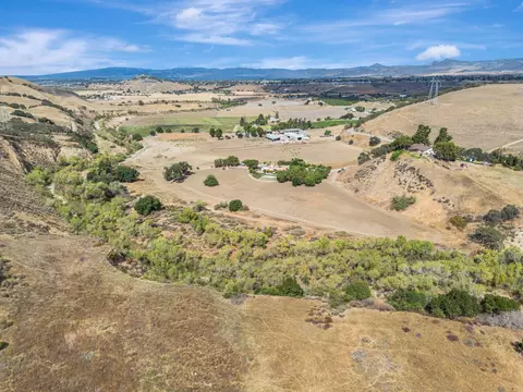 00 Southside Rd, Hollister, CA 95023 photo 4