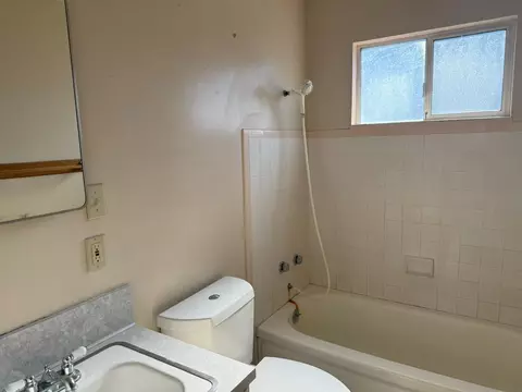 Bath - 1266 Wanda Ave, Seaside, CA 93955 photo 1 of 2