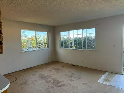 Living - 1266 Wanda Ave, Seaside, CA 93955 photo 2 of 4