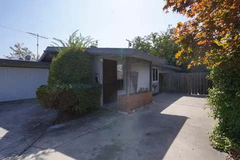 716 Lakechime Dr, Sunnyvale, CA 94089