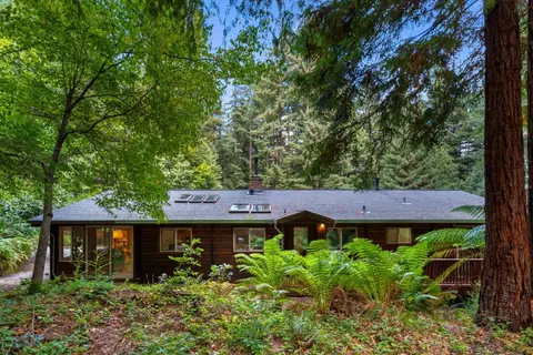 605 Waldeberg Rd, Ben Lomond, CA 95005