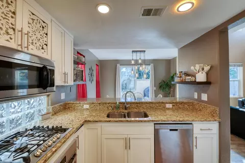 1808 Bradbury St, Salinas, CA 93906 photo 9