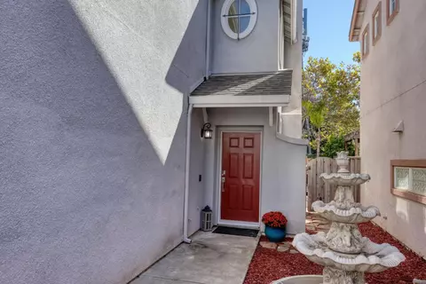 1808 Bradbury St, Salinas, CA 93906 photo 2