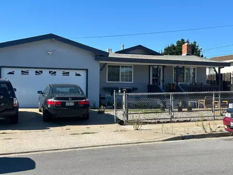 3019 Bayer Dr, Marina, CA 93933