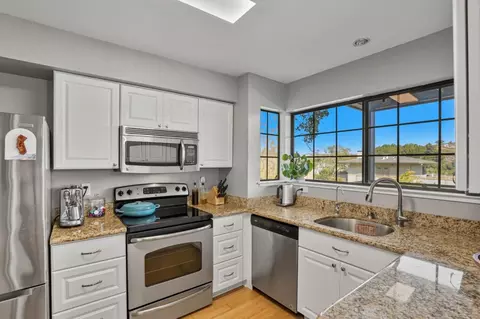 730 Pheasant Ridge Rd, Monterey, CA 93940