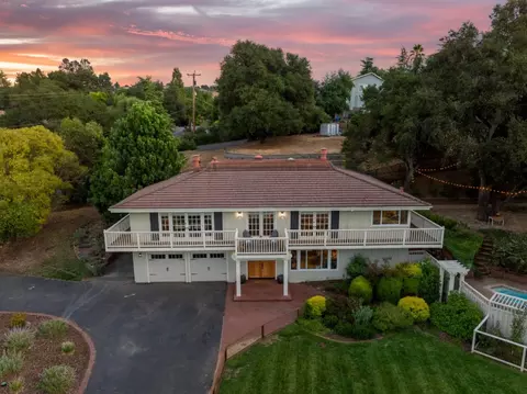 17141 Copper Hill Dr, Morgan Hill, CA 95037