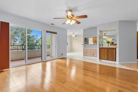 22103 Vista Del Plaza Ln 15, Hayward, CA 94541