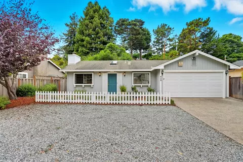 428 Sumner Ave, Aptos, CA 95003