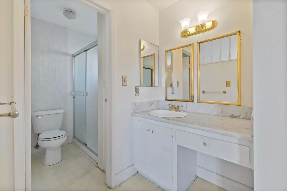 Bath - 6421 Montana Ct, San Jose, CA 95120 photo 1 of 2