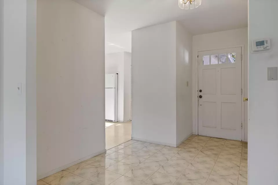 Entry Way - 6421 Montana Ct, San Jose, CA 95120 photo 1 of 1