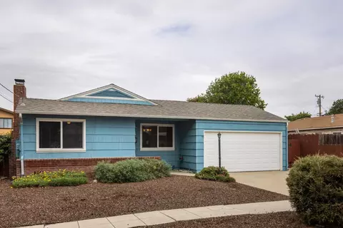 9 Young Dr, Salinas, CA 93901