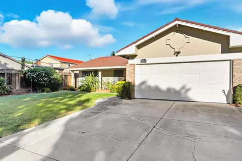 5012 Moonstone Ct, San Jose, CA 95136
