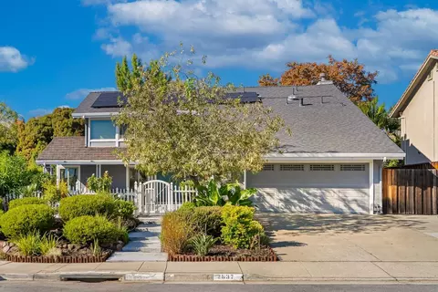 2837 Mantis Dr, San Jose, CA 95148
