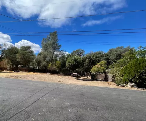 2901 10th St, Clearlake, CA 95422 photo 2