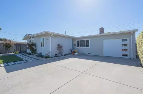 1388 Boles Ct, Seaside, CA 93955 photo 2