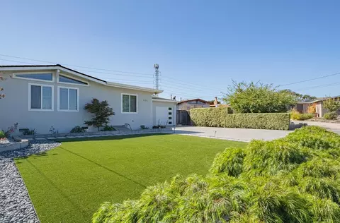 1388 Boles Ct, Seaside, CA 93955 photo 3