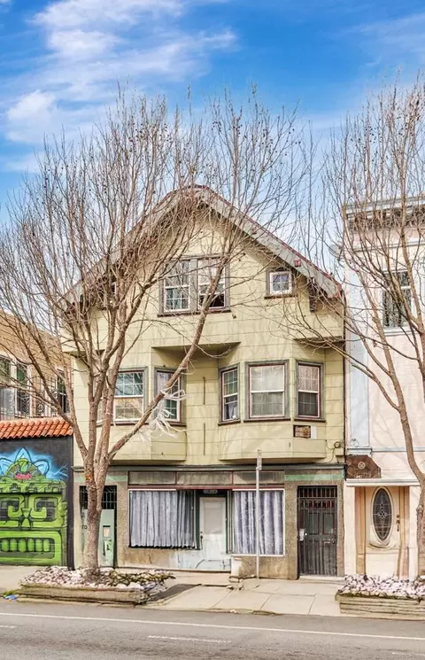 2924-2926 Cesar Chavez St, San Francisco, CA 94110