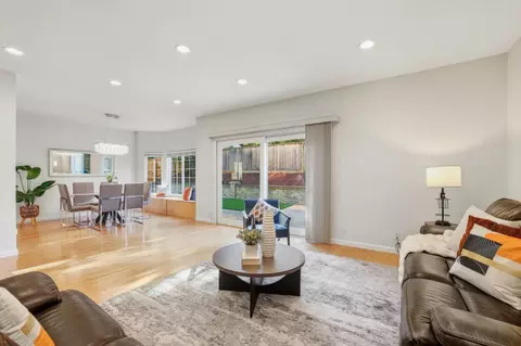 1066 Quail Creek Cir, San Jose, CA 95120