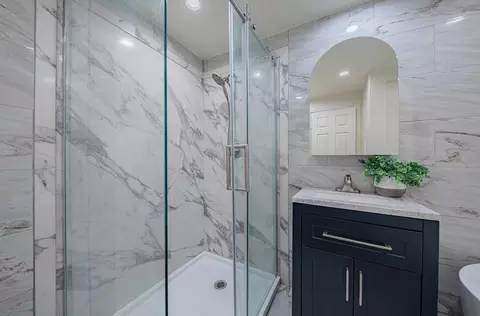Bath - 22720 Picador Dr, Salinas, CA 93908 photo 2 of 5