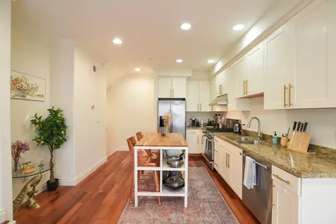 1137 Paloma Ave E, Burlingame, CA 94010