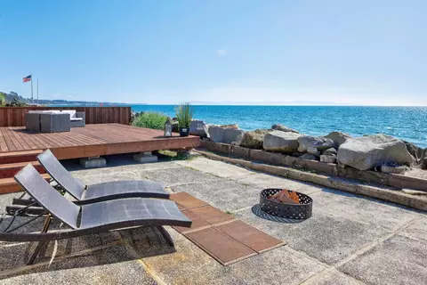 745 Las Olas Dr, Aptos, CA 95003