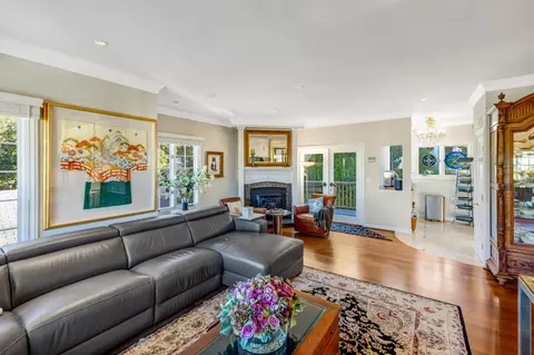 Living - 127 16th St, Pacific Grove, CA 93950 photo 4 of 6