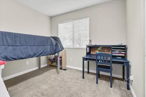 Bedroom - 17780 Berta Canyon Rd, Prunedale, CA 93907 photo 2 of 3