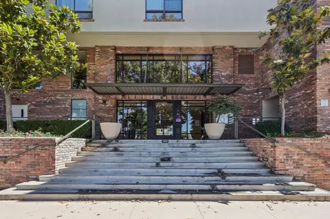 1060 S 3rd St 129, San Jose, CA 95112