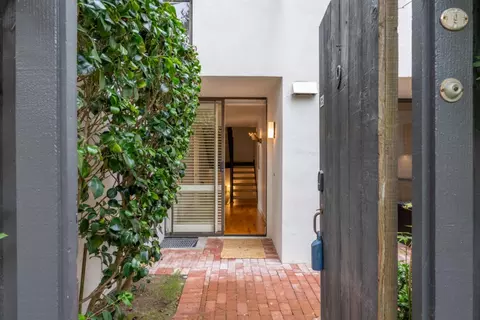 3600 High Meadow Dr 9, Carmel, CA 93923