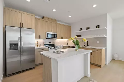 807 Fassler Ave, Pacifica, CA 94044 photo 2