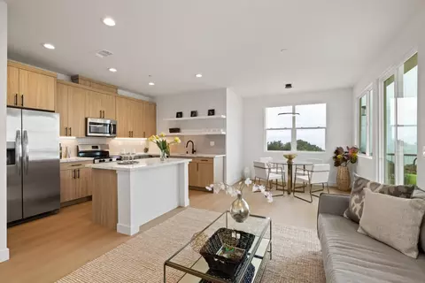 807 Fassler Ave, Pacifica, CA 94044