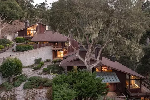 571 Viejo Rd, Carmel, CA 93923