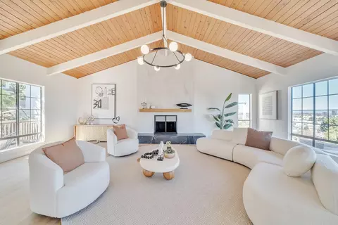 7 Chestnut St, San Carlos, CA 94070