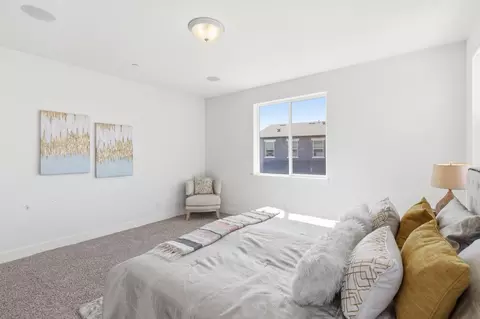 Bedroom - 17214 Bowling Ct, Lathrop, CA 95330 photo 12 of 16