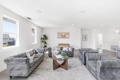 Living - 17214 Bowling Ct, Lathrop, CA 95330 photo 7 of 7