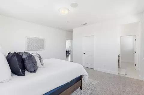 Bedroom - 17214 Bowling Ct, Lathrop, CA 95330 photo 14 of 16