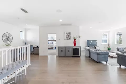 Entry Way - 17214 Bowling Ct, Lathrop, CA 95330 photo 2 of 10