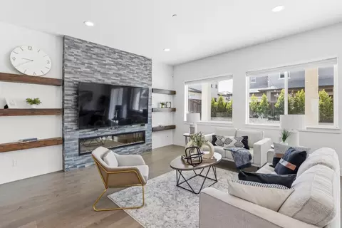 Living - 17214 Bowling Ct, Lathrop, CA 95330 photo 1 of 7