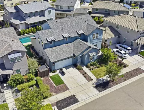 View/Area - 17214 Bowling Ct, Lathrop, CA 95330 photo 11 of 15