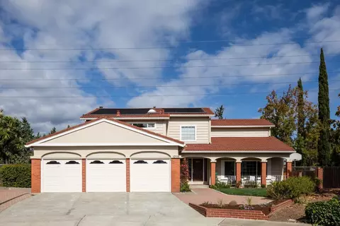 10715 Grapnel Pl, Cupertino, CA 95014