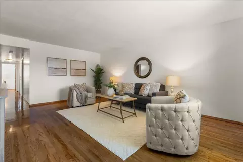 Living - 386 Heath St, Milpitas, CA 95035 photo 1 of 3