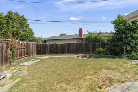 Exterior - 386 Heath St, Milpitas, CA 95035 photo 5 of 5