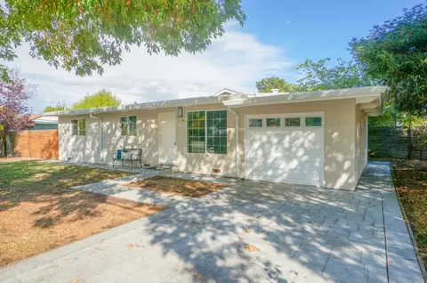 1304 Modoc Ave, Menlo Park, CA 94025